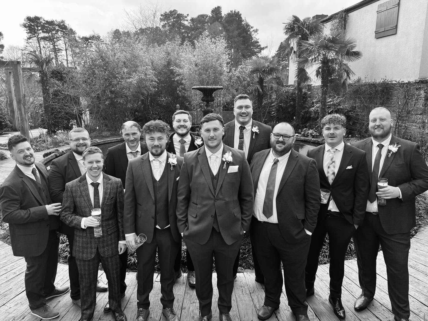 Alllll the lads ?
#weddingcontentcreation #weddingcontentcreator #groomsmen #weddingideas #weddinginspiration #weddingphotography #wedding2024