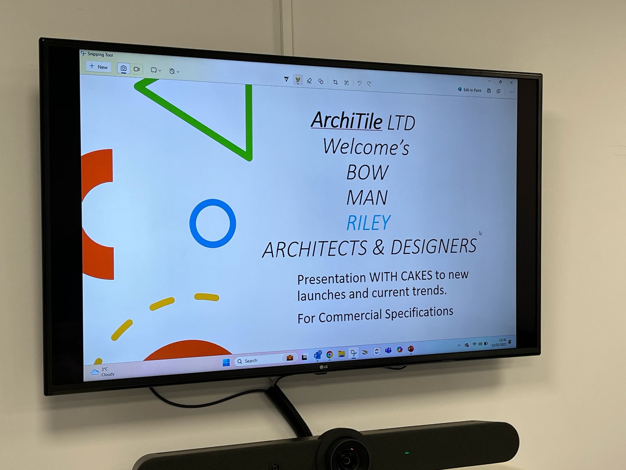 ArchiTile Lunch & Learns took us to Skipton this week where our Director Aron met up with the team to discuss projects, bespoke, sustainability with endless possibilities in ceramics and of course with cakes . If you’re practice would like a hours presentation on the latest technology in tiles just get in touch.
