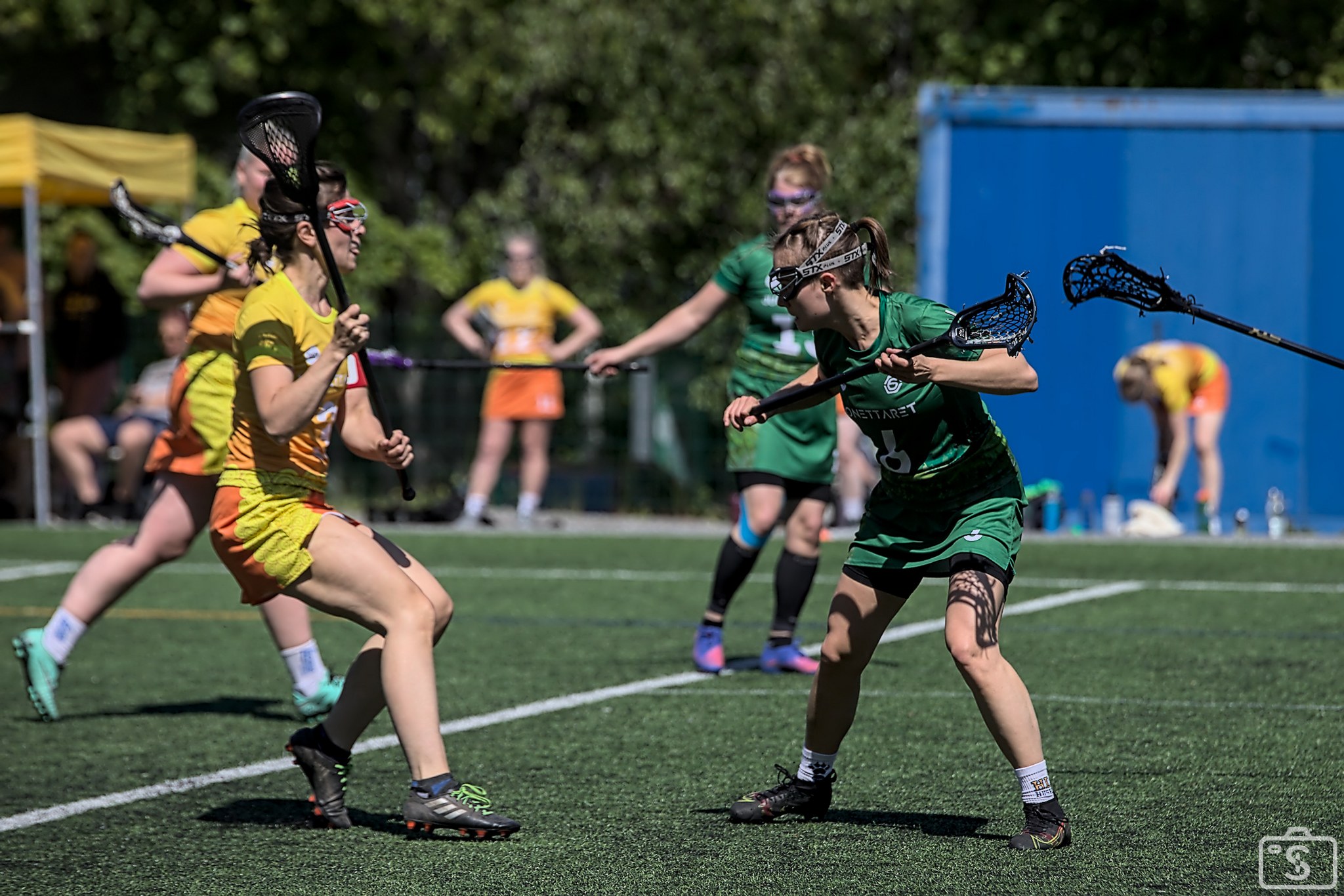 Kuvia naisten lauantain peleistä.
? @idatakesbadpics
@hlc_chiefs
@hlc_chiefettes
@hlc_huskies
@helsinkilacrosseclub
@turkutitans
@kooveelacrosse
@kouvolaindians
@valonqueens
@lahtilacrosse
@predatorswlax
@boxmonkeys
@finlaxbox
@rixulax
@finlaxwomen
@finlaxmen
#lacrosse #urheilu #joukkuelaji #joukkuehenki #Suomi #lacrosseelämää #lacrosseseura #kesälaji #palloilulaji #kamppailu #laxlife #liikunta #aktiivinenelämä #tampere #lahti #helsinki #turku #jyväskylä #riihimäki #kouvola