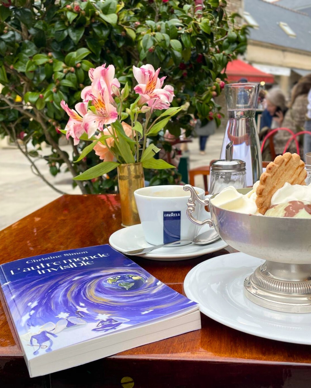 Douceur d’un après-midi à La Maison du Kouign Amann ☕??
#bretagne #pausebretonne #escapadegourmande #gourmandisedujour #momentlecture #lecturedujour? #lireaucalme #ınstamoment #petitsbonheurs