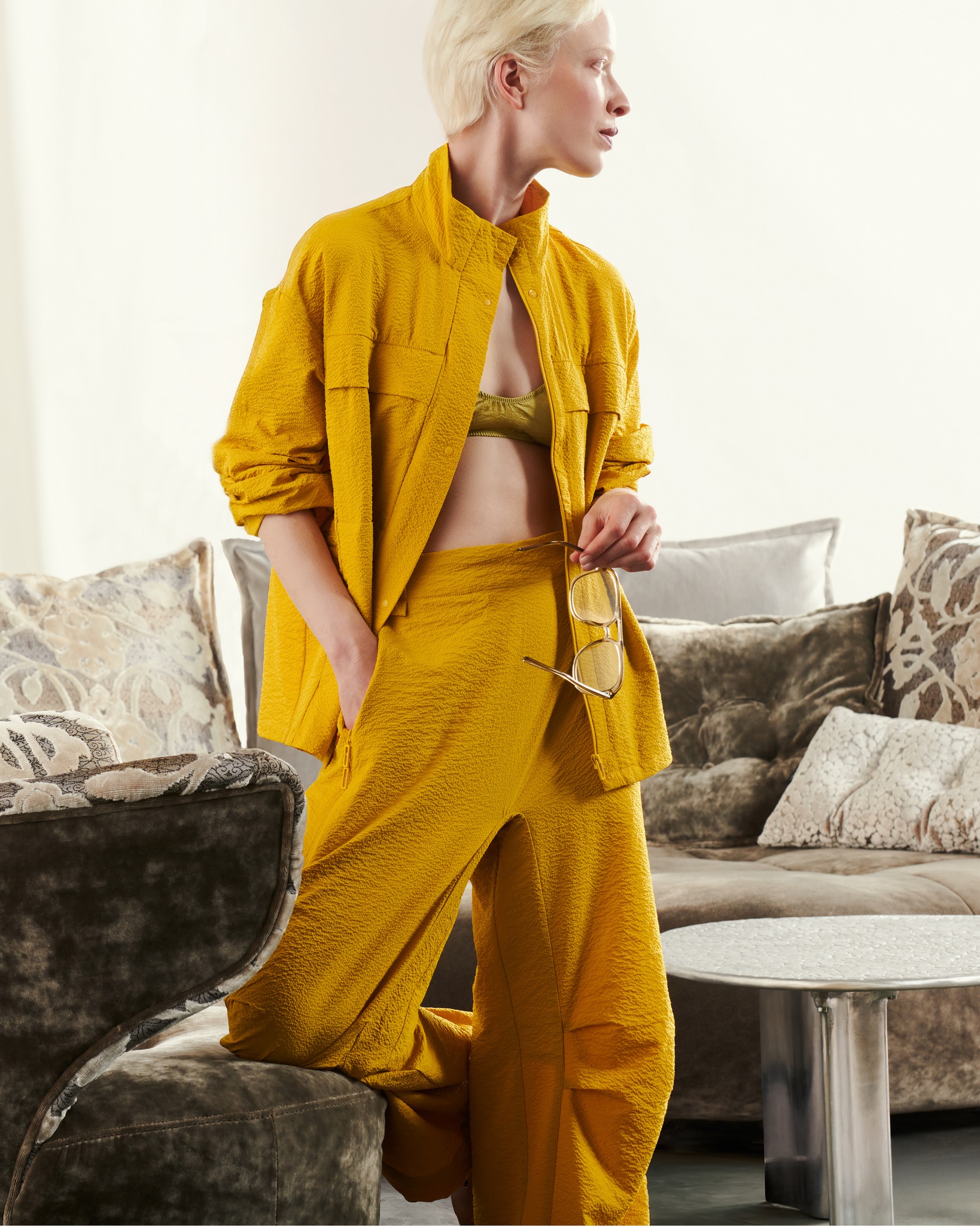 The softest rebellion on earth.
Matilda entzieht sich den Regeln des Gewöhnlichen. Mit ihren weichen...