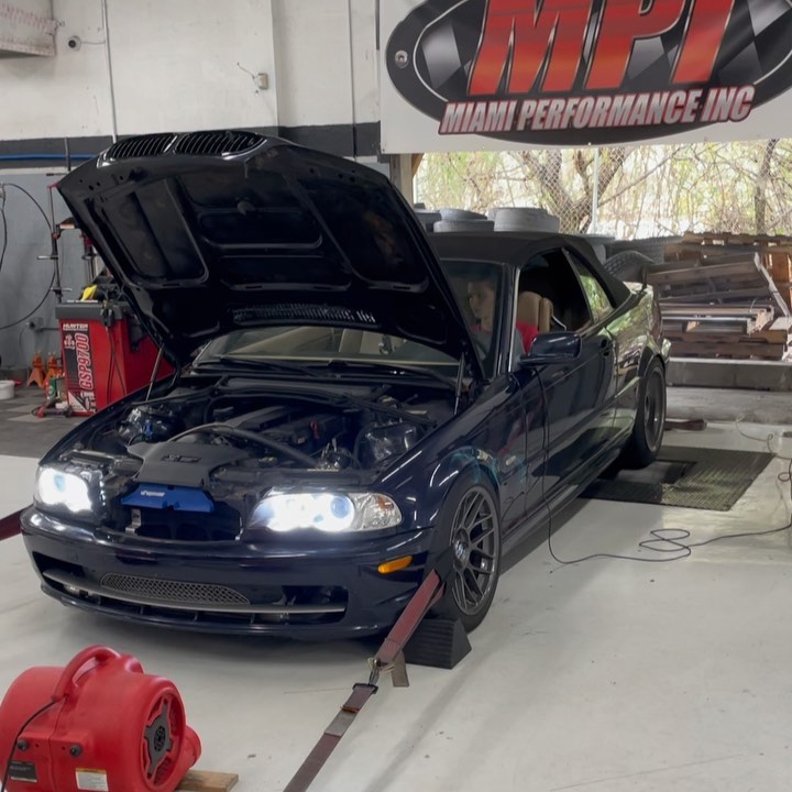 ⭕️www.chaoscalibrations.com⭕️
?Some Dyno Tuning Today?
This time we dynoed one our personal cars.
We dynoed it at 11psi with the street tune (red line) then made some adjustments and turned it up to 14psi till we ran out of injector(blue line).
425-430whp & 380lb/ft on 93 octane. Really happy with the curve and power.
Eventually it will get bigger injectors and maybe some ?.
Setup:
M54B30 - MS43
@boostlab 6262 BB
@treadstoneperformance TR10 Intercooler
500cc Injectors
Stock Intake Manifold
SPA Turbo Manidold
?DM for inquires?
✅Forced Induction and Performance Tuning packages available!
✅Naturally Aspirated, Turbocharged, Supercharged, Nitrous!
❗️MS41
❗️MS42
❗️MS43
❗️MS45
❗️ME7.2
❗️MSS54/MSS52
❗️MSS60/MSS65
#thezhpers #e46life #e46gang #e46fam #e46fanatics #bmwlifestyle #turbo #turbocharged #turboe46 #bmw #turbobmw #boost #boosted #m54b30turbo #m54b30 #m54turbo #exhaustgang #2step #2steppin #antilag #e39 #540i #e39mafia #e38 #740i #e38club #m62 #e92m3 #e90m3 #chaoscalibrations