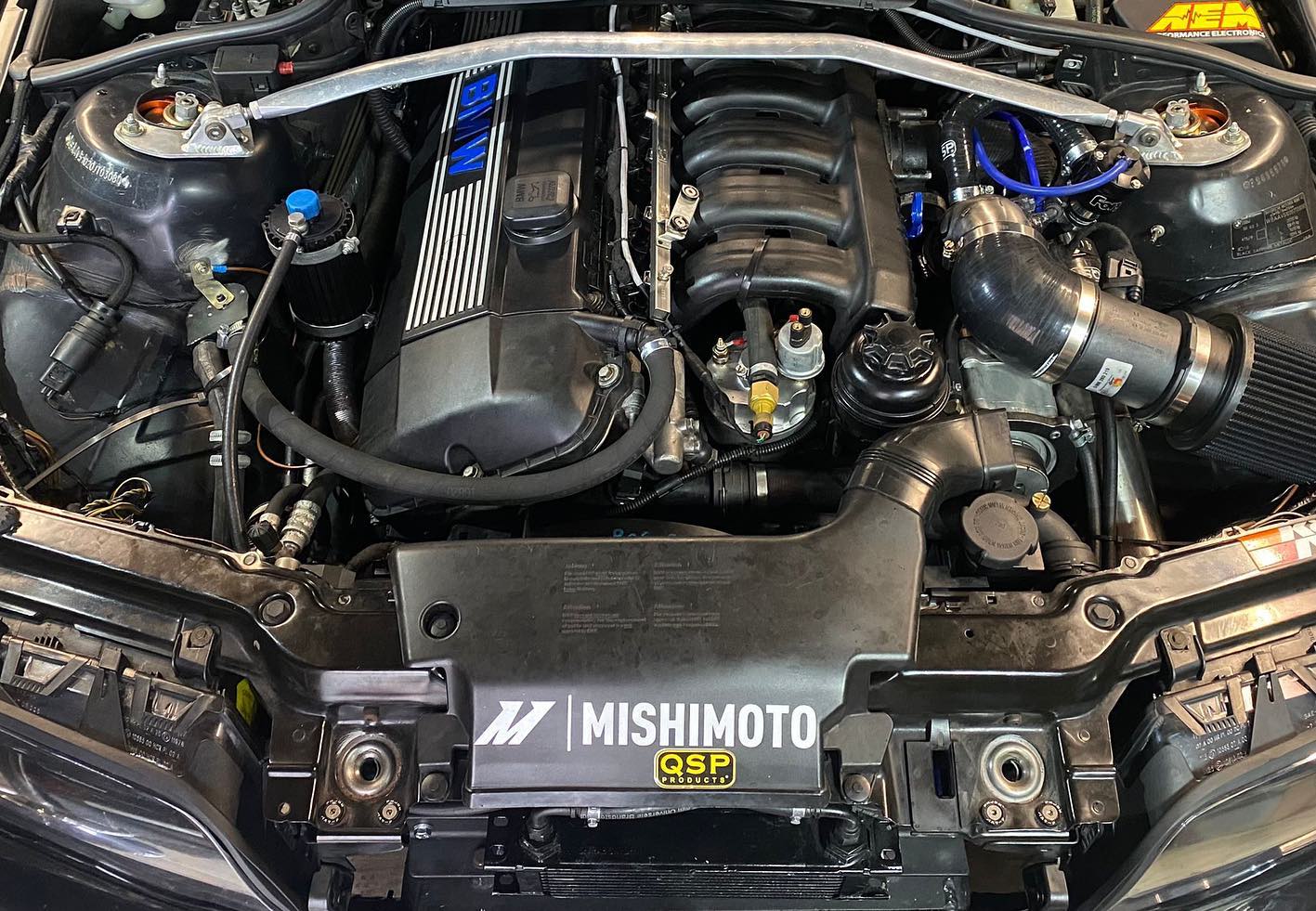 ?Boost season is here?!❄️
Swipe➡️ for cool noises! *pardon the low quality videos*
Our customer, Anthony Pieternella, out in the Netherlands enjoying his Rotrex supercharged 330xi on 1bar(~14.5psi) of boost!
❗️Go grab your tunes while our holiday sale is live!
⭕️www.chaoscalibrations.com⭕️
?DM for inquires?
✅Forced Induction and Performance Tuning packages available!
✅Naturally Aspirated, Turbocharged, Supercharged, Nitrous!
✅Best OBD2 INPA K+DCAN Cables on the market! The Chaos K+DCAN Cable!
❗️E36, E39, E46, E60, E8x, E9x. 3 Series, 5 Series. Z3/Z4, X3/X5, M3/M5/M6
❗️MS41
❗️MS42
❗️MS43
❗️MS45
❗️ME7.2
❗️MSS54/MSS52
❗️MSS6x
#e46life #e46gang #e46fam #e46fanatics #bmwlifestyle #supercharged #drift #driftcar #turbo #turbocharged #turboe46 #bmw #turbobmw #supercharged #rotrexsupercharger #boost #boosted #m54b30turbo #m54b30 #m54turbo #e39 #e46m3 #exhaustgang #2step #2steppin #antilag #e39 #e39mafia #e86z4coupé #chaoscalibrations