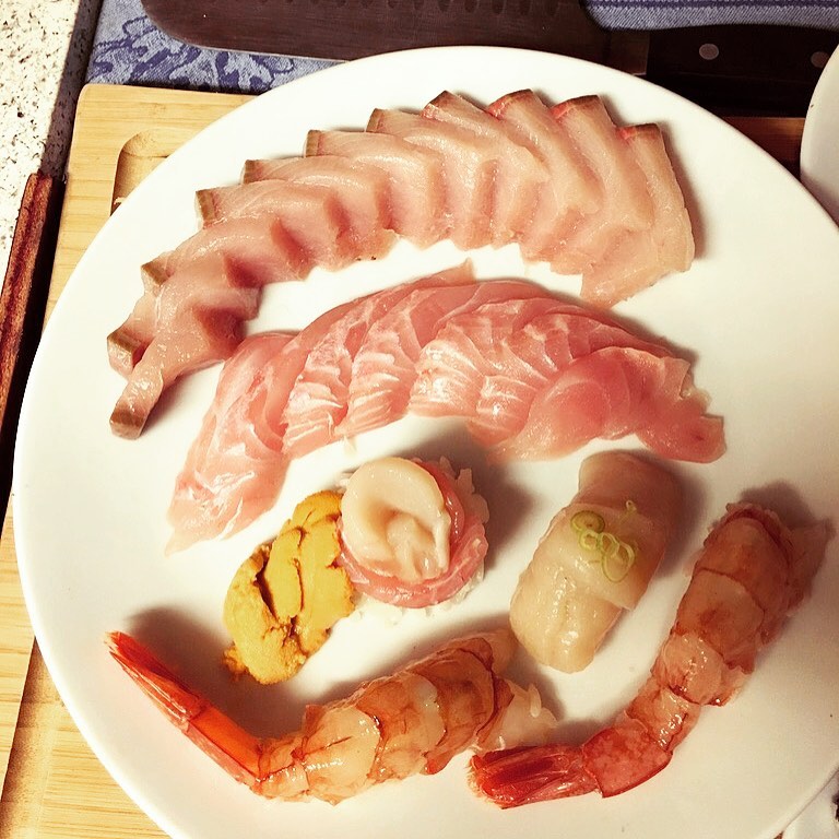 This dish consists of Hamachi sashimi (Yellowtail snapper), Aji sashimi (Spanish mackerel), Uni sashimi (Sea urchin), Hotate nigiri (Japanese scallop), and Ama ebi nigiri (Freshwater sweet shrimp).
Available soon for private events in San Diego and Orange County! ??
#asurfersushichef #privateevents #sushichef #catering #sushi #sashimi #nigiri #omakase #maki #sustainableseafood #freshfish #orangecounty #irvine #lagunabeach #saltcreek #sanclemente #sandiegocounty #oceanside #ranchosantafe #delmar #lajolla