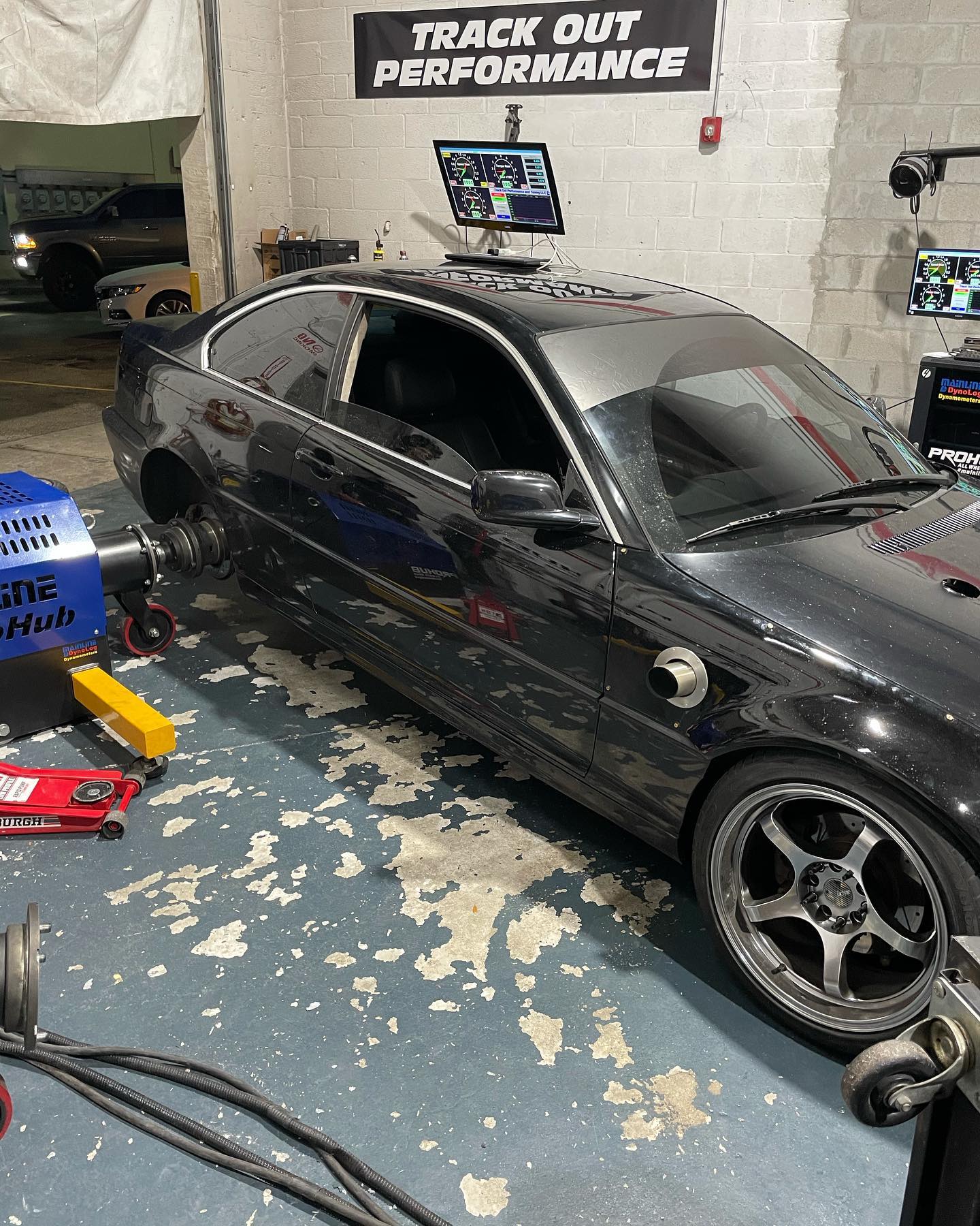 Completed this BMW E46 drift build with 400+whp on a stock M54B30??
❗️Get your tune now at www.chaoscalibrations.com❗️
———————————————————————————————
Pardon the lack of video from the tuning sessions.
?We took @donnnway turbo e46 with a stock M54B30 on E85 with a base map at 6psi at 327whp to finalized tune at 10psi at over 400whp! 80+whp gain!
This time we used a Mainline Hub Dyno at @track_out_performance. An amazing tuning tool! For those that compare numbers on DynoJet rolling dynos, you could expect this car to have been around mid 400s.
Stock M54B30
Stock MS43 ECU tuned by the best, us :).
CXRacing Top Mount Turbo Manifold
CX Racing GT35 .81AR
Mishimoto Intercooler
PMAS HPX MAF
M50 Manifold
?E85
⭕️www.chaoscalibrations.com⭕️
?DM for inquires?
✅Forced Induction and Performance Tuning packages available!
✅Naturally Aspirated, Turbocharged, Supercharged, Nitrous!
✅Best OBD2 INPA K+DCAN Cables on the market! The Chaos K+DCAN Cable!
❗️E36, E39, E46, E60, E8x, E9x. 3 Series, 5 Series. Z3/Z4, X3/X5, M3/M5/M6
❗️MS41
❗️MS42
❗️MS43
❗️MS45
❗️ME7.2
❗️MSS54/MSS52
❗️MSS6x
@miamibimmerclub @the46ers @m54garage @soflo46ers
#thezhpers #e46life #e46gang #e46fam #e46fanatics #bmwlifestyle #turbo #turbocharged #turboe46 #bmw #turbobmw #boost #boosted #m54b30turbo #m54b30 #m54turbo #exhaustgang #2step #2steppin #antilag #e39 #540i #e39mafia #e38 #740i #e38club #m62 #e92m3 #e90m3 #chaoscalibrations