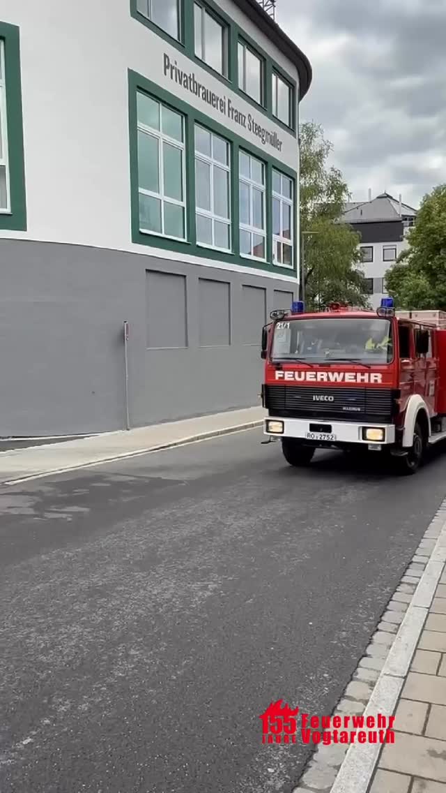 ?? 155 Jahre Feuerwehr Vogtareuth ??
Die Bierleitung steht! ? @floetzingerbraeu
Morgen is soweit mim Bieranstich? Mia gfrein uns auf eich!?
#bieranstich #wirfürvogtareuth #bierliebe #bierzelt #flötzingerbräu #jubiläum