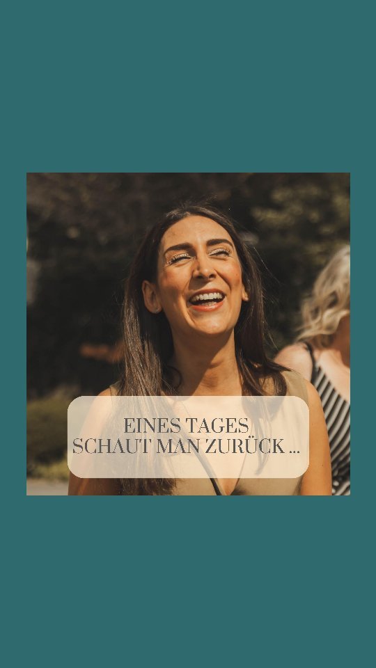 2019 wusste ich, ich möchte etwas machen, womit ich Menschen glücklich machen kann. Hier seht ihr ein Video meiner Ausbildung zur freien Rednerin. Feedback von @martin.lieske: