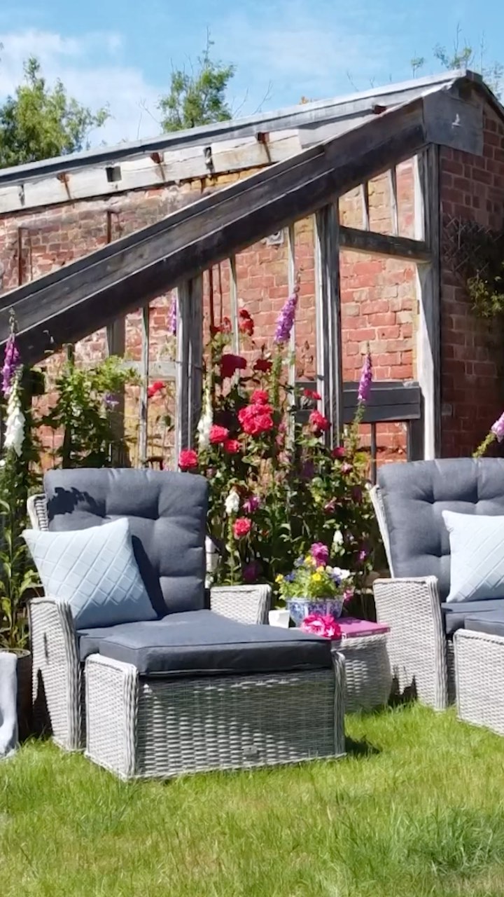 Are you looking to lie back and chill this summer?☀️
Enjoy the gorgeous summer heat with the elegantly designed Lazia Deluxe Dual Recliner.
The high-back comfortable chairs have a smooth reclining system, placing you at the perfect angle to either lie back and chill or sit up and enjoy a beverage.
Find your local stockist using the link in our bio ✨
#garden #furniture #outdoor #outdoorliving #summer