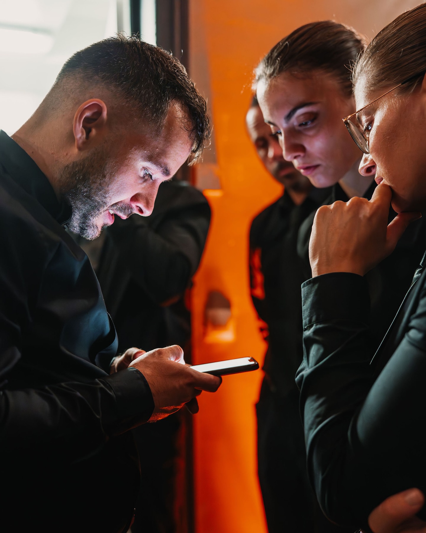 ??? Notre équipe qui se synchronise au millimètre avec la demande de nos clients !
Chez Jérôme Degrave, nous prenons chaque prestation à cœur et donnons le meillleur de nous même pour dépasser vos attentes ❤️
? Pour toute demande de devis pour un événement privé ou professionnel, envoyez un mail à contact@jeromedegrave.fr
