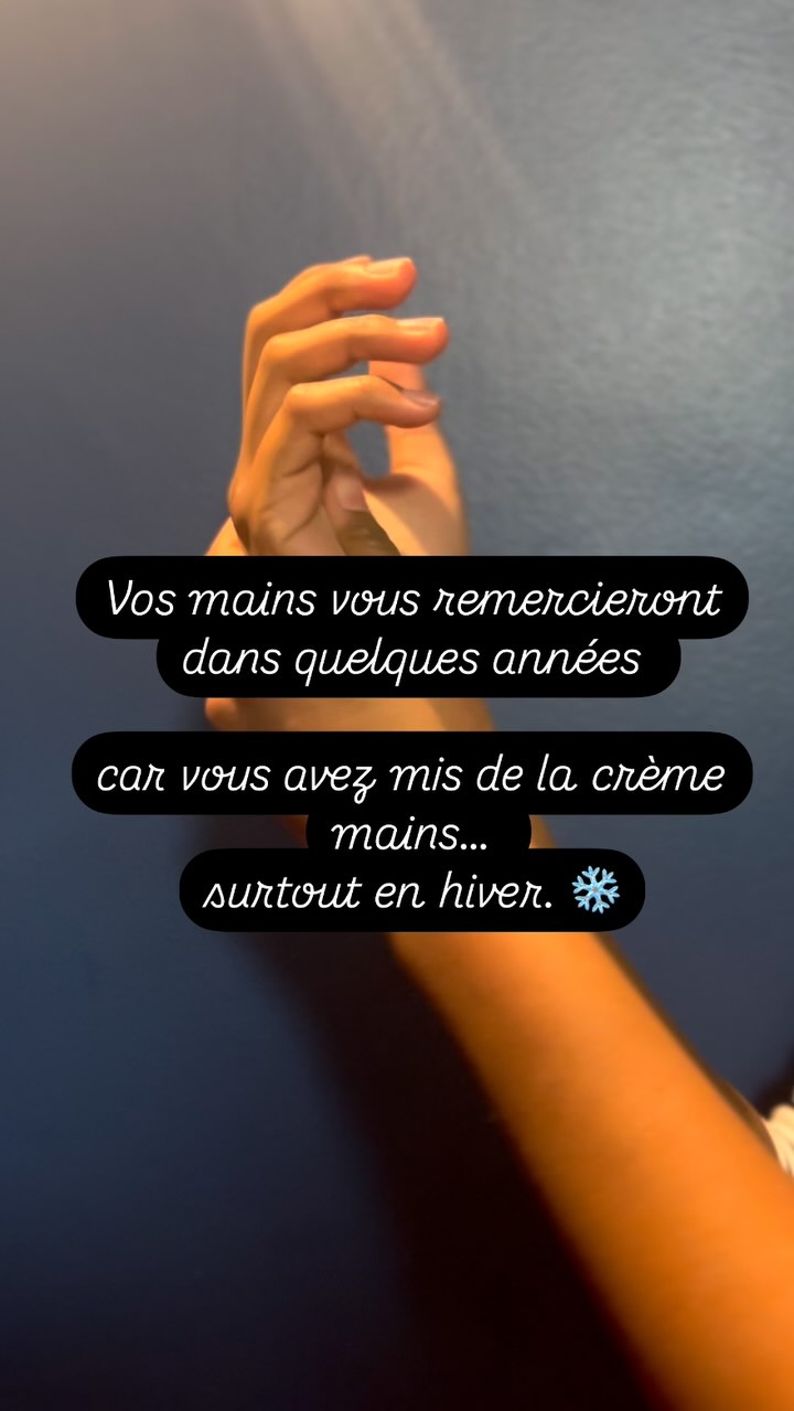 ?️ Pourquoi prendre soin de ses mains dès maintenant ?
Avec le froid, nos mains subissent tout : sécheresse, tiraillements, gerçures… et elles révèlent souvent les premiers signes du temps ! ❄️
✨ Adopter le réflexe crème mains, c’est :
• Préserver la douceur et la souplesse de la peau
• Protéger des agressions extérieures comme le froid
• Retarder l’apparition des signes de l’âge
? Le secret ? Commencer tôt et être régulier. Vos mains vous diront merci !
? Et vous, prenez-vous soin de vos mains au quotidien ? Dites-le en commentaire ! ?
??♀️Bienvenue chez Madame Z
✨Un institut qui vous aidera à atteindre vos objectifs : soin visage, cure minceur, l’épilation définitive, massage relaxant, luxopuncture
Cosmétiques Dr Janka, estime et sens, Q-re Paris
?Au passage du Grand Cerf, Paris 2
?Rdv en ligne (lien en bio)
#SoinDesMains #PréventionBeauté
#paris1 #paris2 #montorgueil #chateletleshalles #ruesaintdenis #pariscentre #parisiennes #mamansparisiennes
#institutdebeauteparis #passagedugrandcerf
#maraisparis #sentierparis #quartierlouvre #soinvisage #soincorps #barophorese #radiofréquence #luxopuncture #bienvieillir #drainagelymphatique #maderotherapie #facialiste #kobido #massageparis #minceur #antiage #pertedepoids #epilationdefinitive