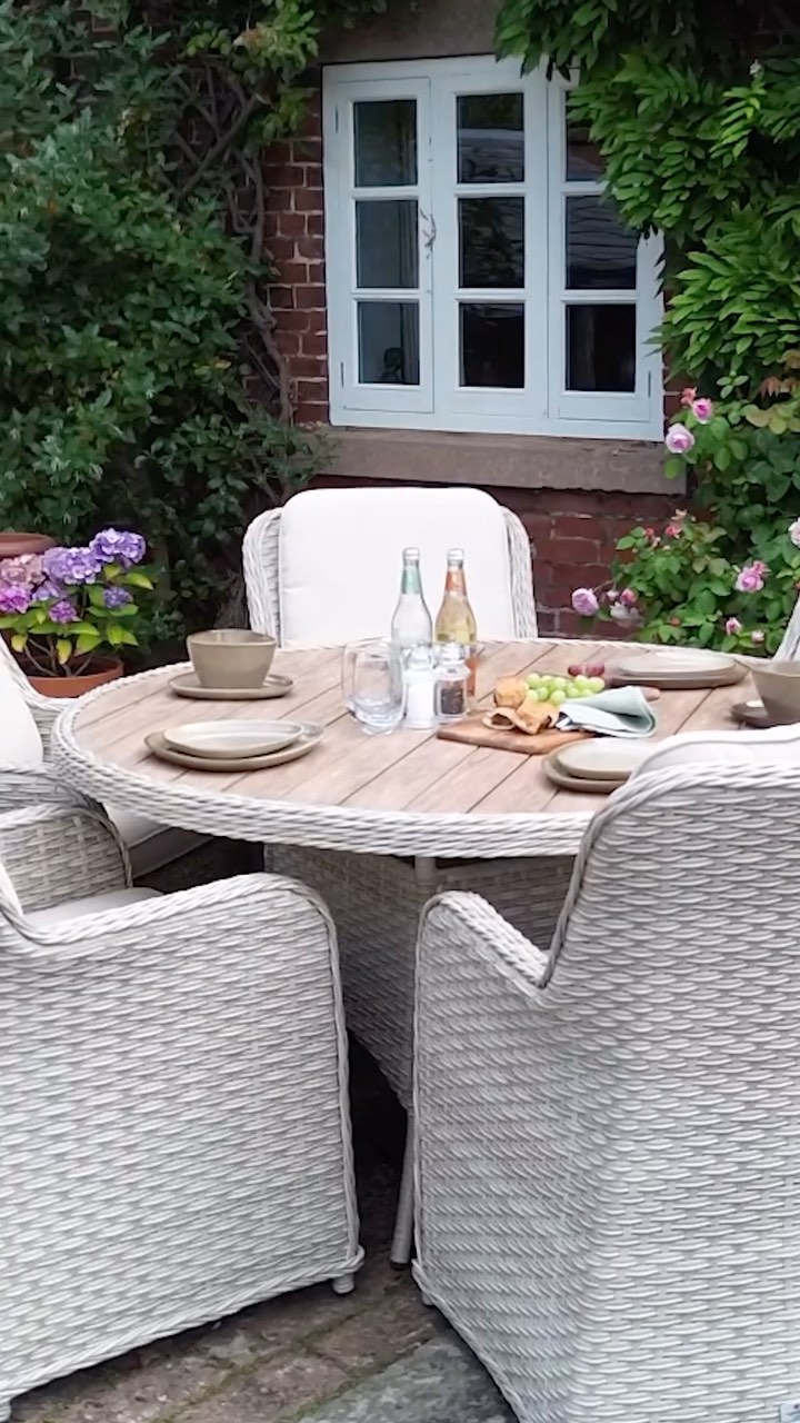 Did you know it’s only 20 days until spring? ?
Get ready to transform your outdoor space with Supremo’s stunning new Hemsby garden furniture range.
High-back chairs and masterful polywood tabletops feature detailed weave edging, subtle natural tones and beautiful soft cushions. This traditional weave range also features:
➡️UV/Fade Protection
➡️Light-weight Frame
➡️Twin Weave
➡️Soft Polyester Cushions
Make sure to bring comfort and elegance to your outdoor space and let the season of sunshine begin!
#Spring #HemsbyCollection #GardenStyle #OutdoorRelaxation
