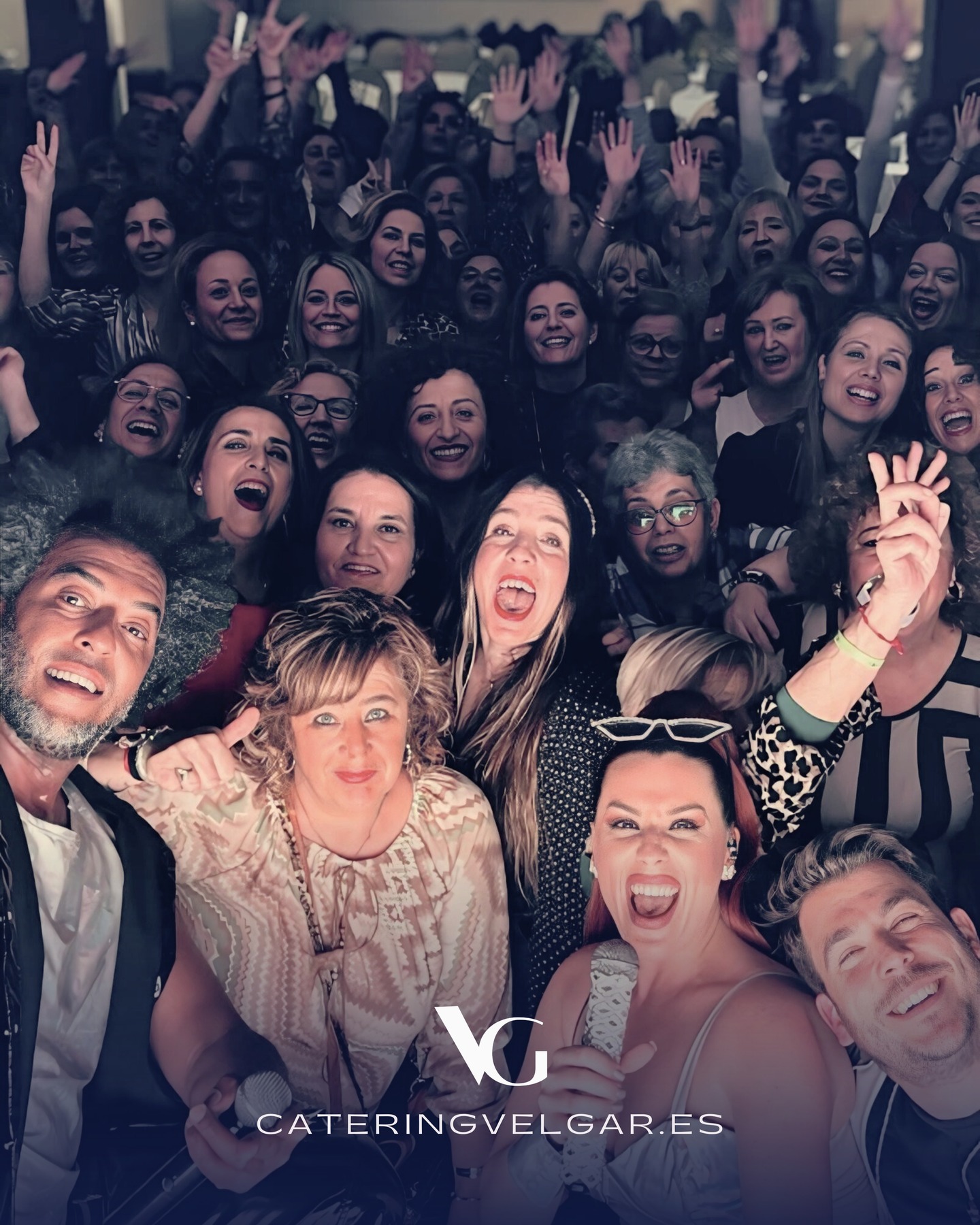 El pasado 8 de marzo Día Internacional de la Mujer, vivimos una celebración inolvidable, con un evento lleno de emoción, inspiración y momentos especiales.
La celebración estuvo amenizada por unos maravillosos artistas, que con su música crearon un ambiente único, lleno de energía y alegría. Fue un honor recibir a tantas mujeres increíbles, compartir historias, risas y, sobre todo, reconocer la fuerza y el valor de cada una.
¡Gracias a @andresdlrb Maître de nuestros salones por la maravillosa coordinación del evento, a todo nuestro equipo por su increíble trabajo y a todas las personas que formaron parte de este día!
? @labblancayelnegro
? @mianproducciones
? @alexskamaradj
? Salones Manolo Velasco, Las Gabias (Granada)
Amamos lo que hacemos
www.cateringvelgar.es
holavelgar@gmail.com
(+34) 625 982 470
VELGAR Catering & Events ®
© Copyright todos los derechos reservados