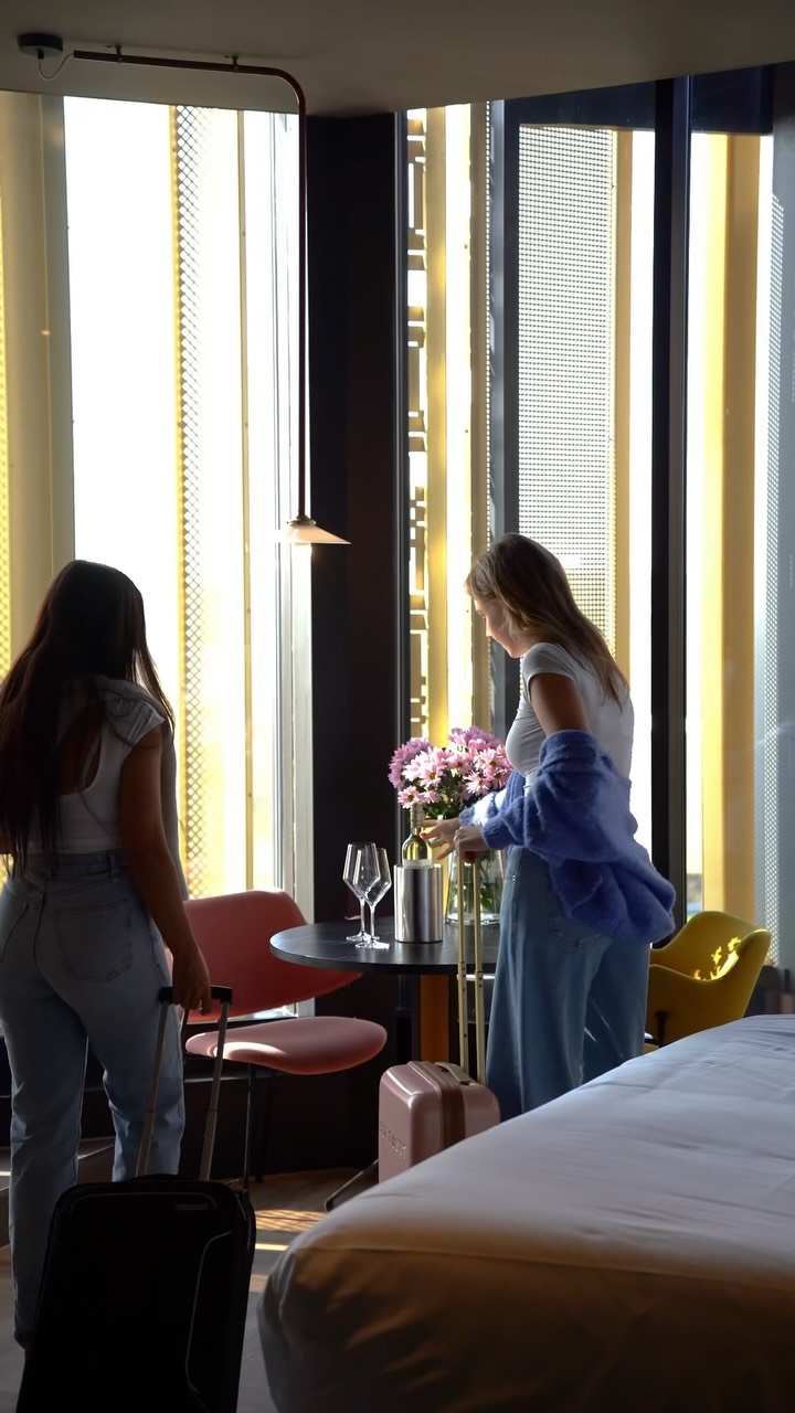 Sunny days, stylish stays — only at The Florian ?
#TheFlorianHotel #SummerInTheNetherlands #RelaxAndRecharge #Hotel #TravelNow