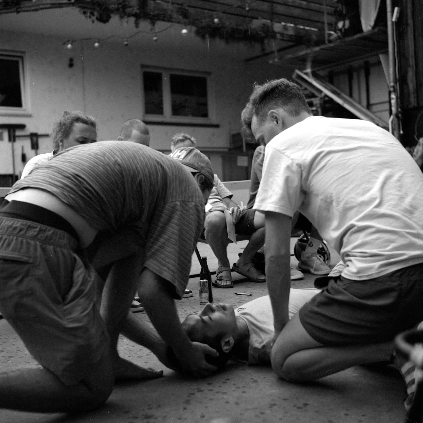 Big thanks to the whole crew, who made our first event on this special road possible! Without you it wouldn’t have been the same. Follow us to keep informed. We may already have a date for the next year! Stay hyped and skate safe.
.
.
📸 @studio.konstantin.thomas
.
.
#downinsländ2025 #freiburgfreeridecrew #flbv #freiburgerlongboardverein