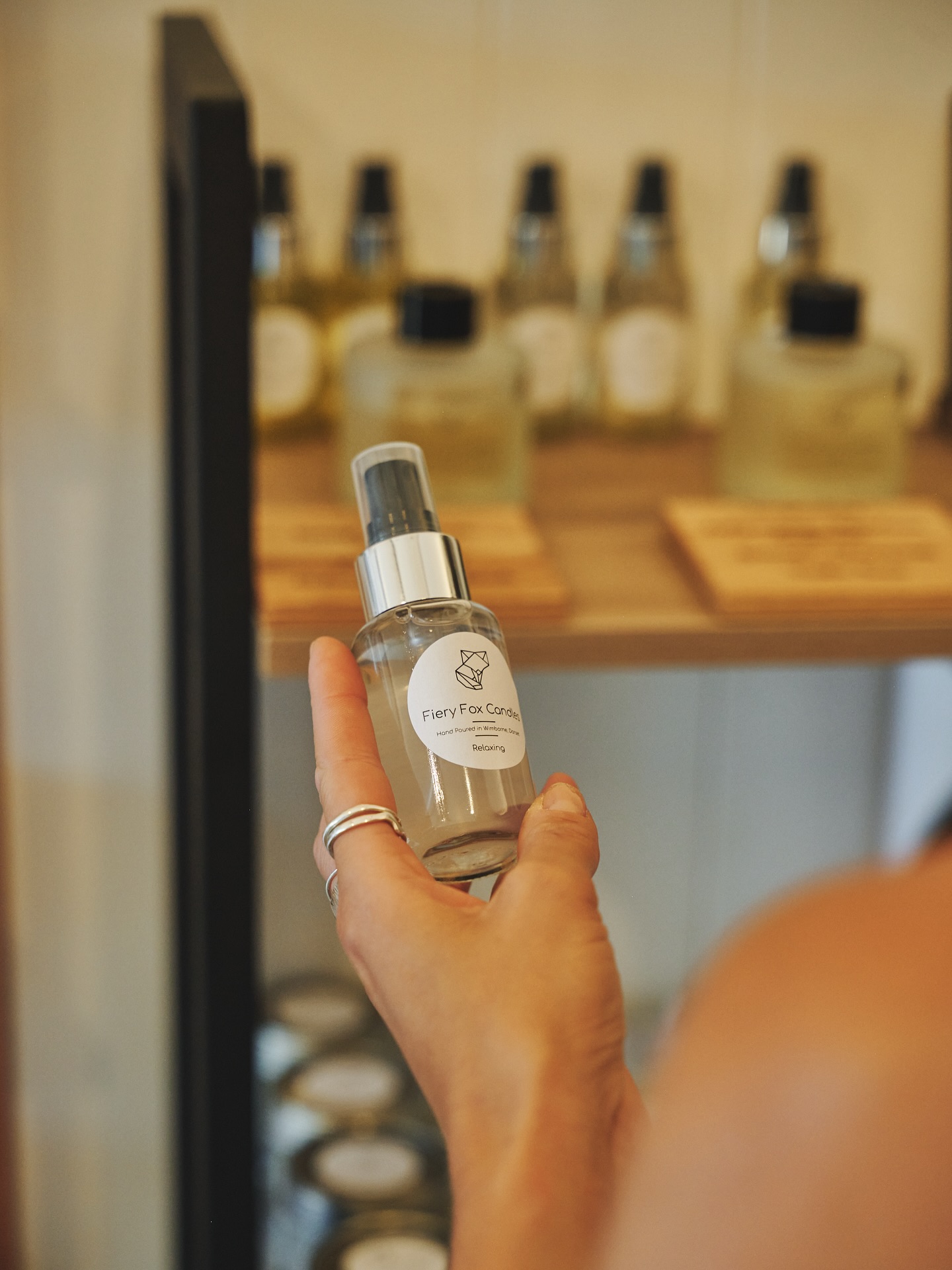 New in: our dreamy Sleep Mist ?✨
Infused with calming lavender, it’s your new wind-down ritual for warm summer nights. A few spritzes on your pillow and you’re one step closer to deep, restful sleep.
Available in store and online ?
www.fieryfoxcandles.co.uk