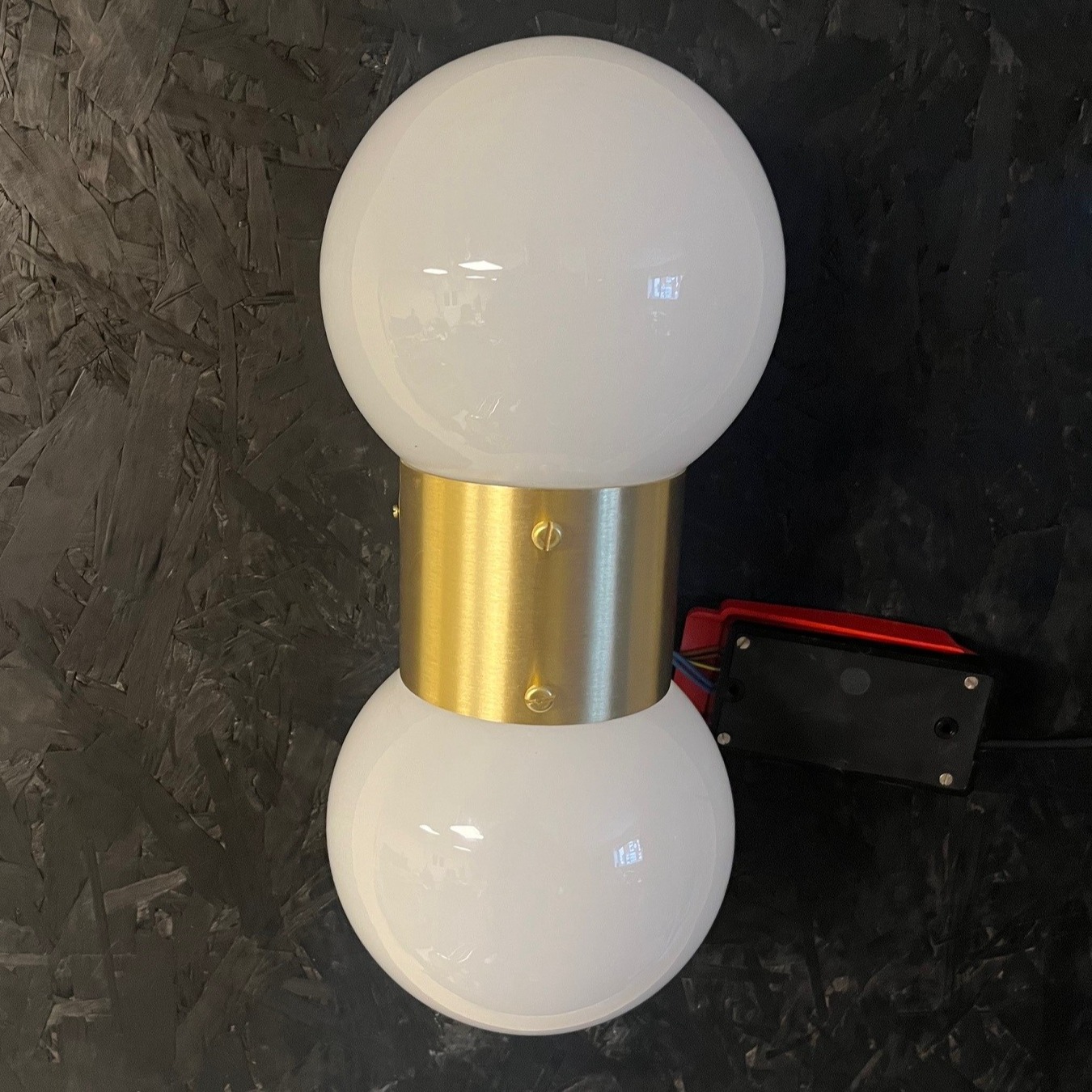 Refined elegance in every detail. ✨
Our opal glass and brushed brass wall lights are designed to cast a soft, inviting glow — creating atmosphere, not just illumination. Perfectly proportioned, meticulously tested, and destined for the most sophisticated interiors.
#LuxuryLighting
#BespokeDesign
#HospitalityInteriors
#lightingdesign
#bespokelighting
#lightingmanufacturer
#UKManufacturing