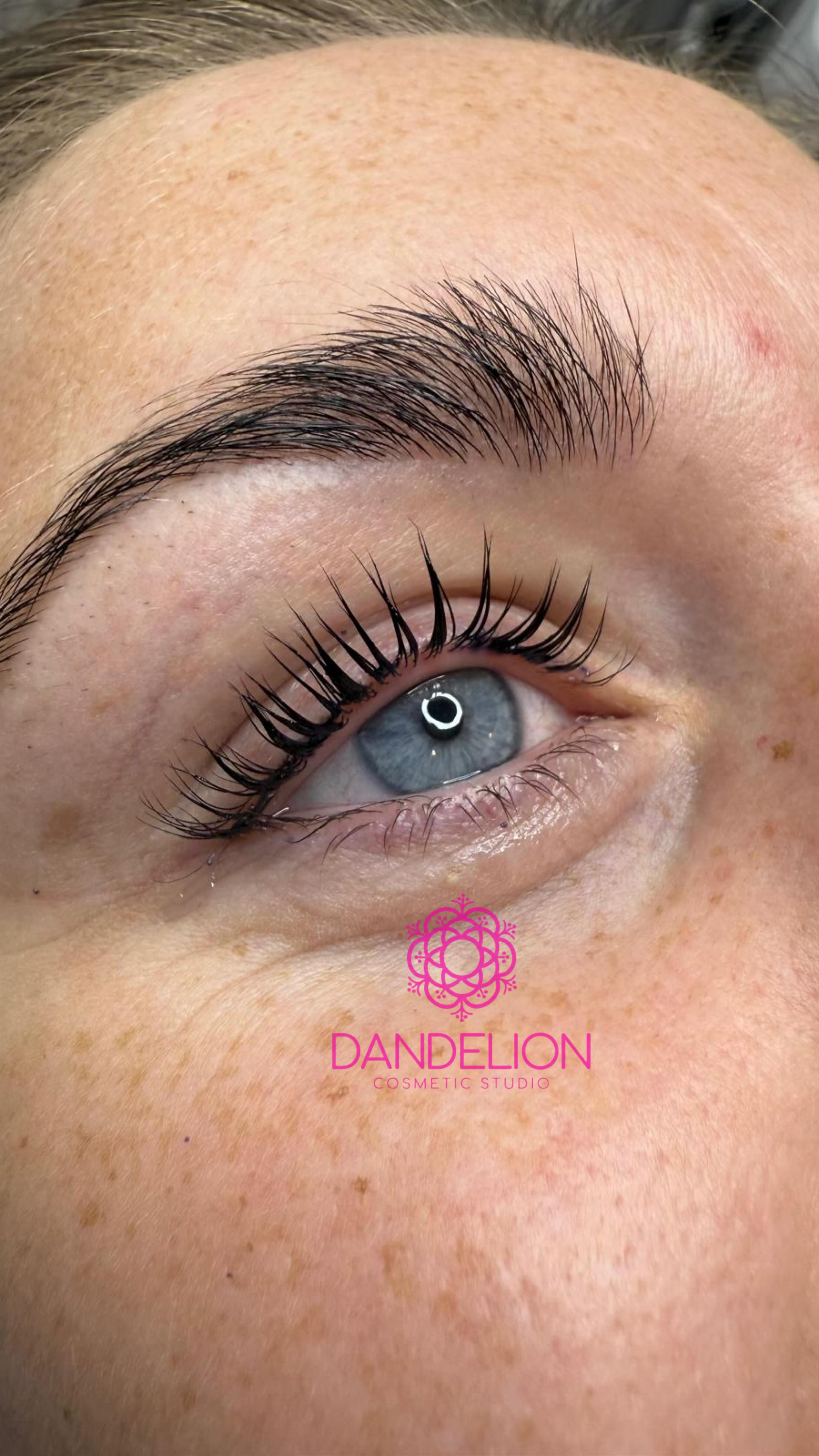 Lashlift gleich Lashlift???
Nope ?
Beim Lashlift kommt es nicht auf die Technik an, Korean Lshlift oder Klassik Lashlift! Es kommt auf die genaue Anwendung der Produkte an und welche Produkte wie und wie viel verwendet werden !!!
Wenn du ein Lashlift hast das nicht deinen Wünschen entspricht dann melde dich bei uns ????
????—-> Dandelion Help
#lashlift #koreanlahlift #wimpernlifting #potsdam