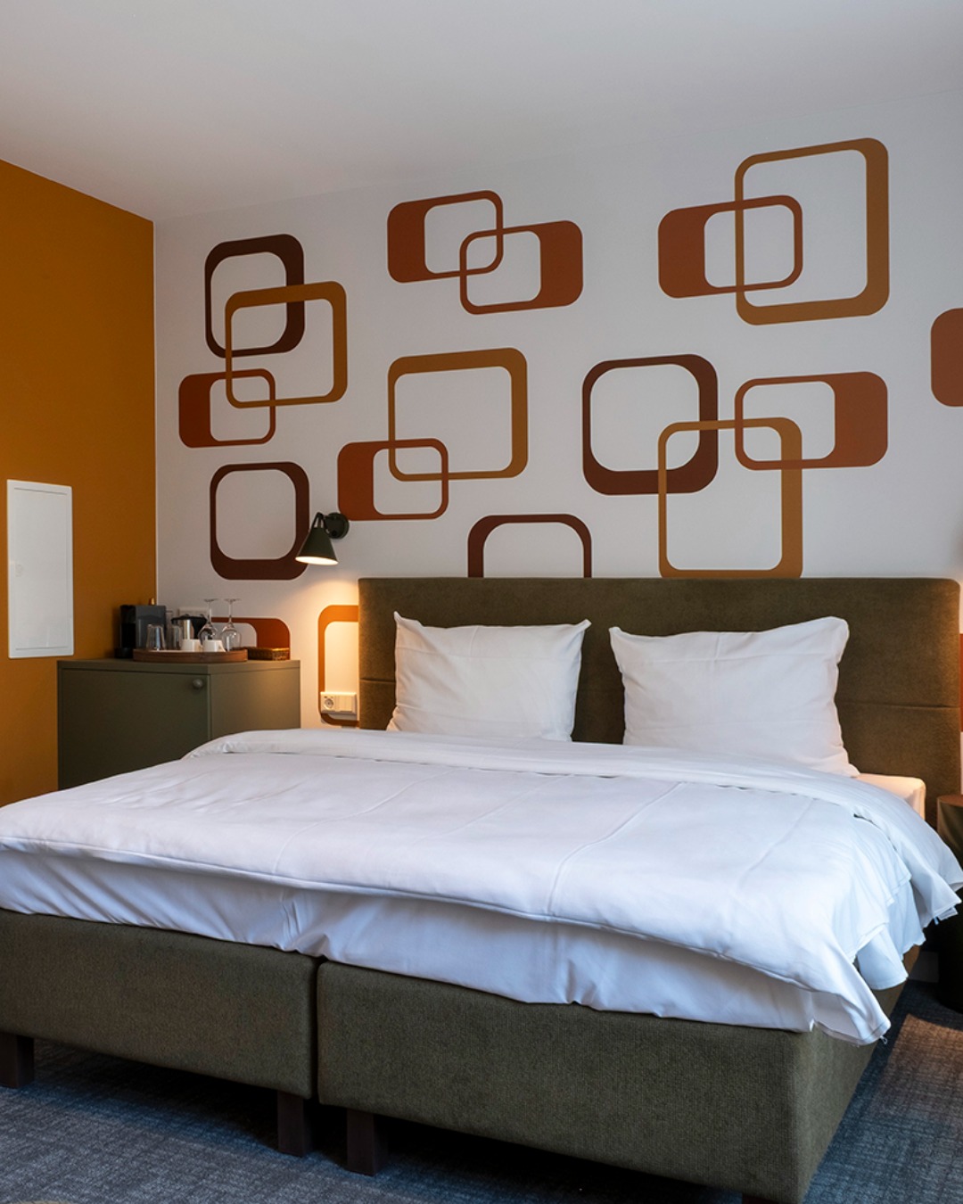 ?️ Zuhausegefühl – nur smarter.
Willkommen im HUB St. Georg:
Da, wo Design auf Funktion trifft und dein Apartment mehr kann als „nur schön aussehen“.
Und das Beste? Die Alster, der Hauptbahnhof und das Leben in St. Georg sind nur ein paar Schritte entfernt.
Good looking simplicity.
#HUBStGeorg #ServicedApartments