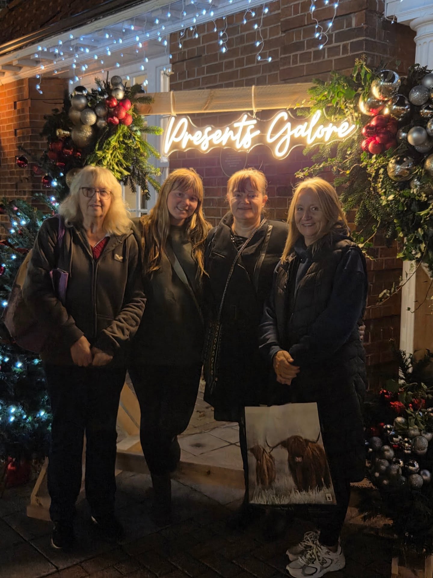 We're having an absolute ball at Presents Galore this year π Be sure to join us.
Opening times
Today (Saturday 29th November) 10am to 5pm
Sunday 30th November 10am to 4pm
Rowley Mile Racecourse, Newmarket
Tickets available on the door
#PresentsGalore ##PresentsGaloreNKT #CharityFair #ChristmasFair #ChristmasEvent