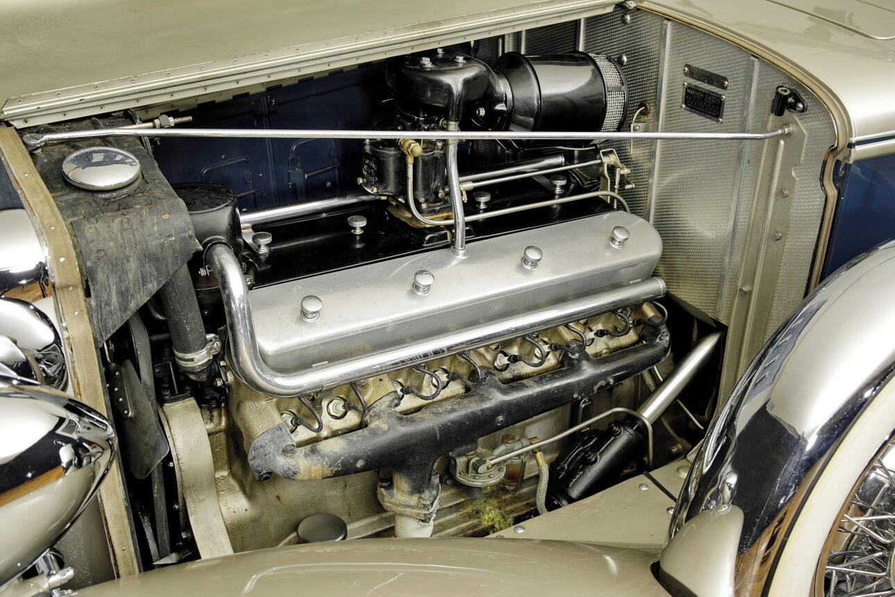 OUTSTANDING SIXTEEN CYLINDER. Even after 50 years in the exclusive classic car trade, there are still new premieres. This it is the first car with a 16-cylinder engine in our portfolio – a 1931 Marmon Sixteen Type 145 Convertible Sedan.
Established in 1902, Marmon was one of the pioneers of the American automobile industry. Marmon's V16 engine was a technical masterpiece, developed by the brands founder Howard C. Marmon. With a displacement of 8 litres, it delivered 200 hp – more power than the supercharged Mercedes cars of the 1930s. Only 390 examples were built in three years.
Our Example is a Convertible Sedan by coachbuilder Le Baron, a model of which only 11 cars are known to survive today. It has remained in a private collection in Switzerland for the last 25 years. We love the extremely attractive and elegant two-tone paintwork in dark blue and ‘champagne’ metallic providing a glamorous touch of Hollywood.
This V16 is one of the most extraordinary engines of all time, and an exceptional privilege for just a very few cars. It took a good 70 years before another 16-cylinder engine impressed the automotive world in the Bugatti Veyron in 2005.
#marmoncars #marmonsixteen #classicdriver #classiccars #carphotography #classiccartrader #drivetastefully #carpassion