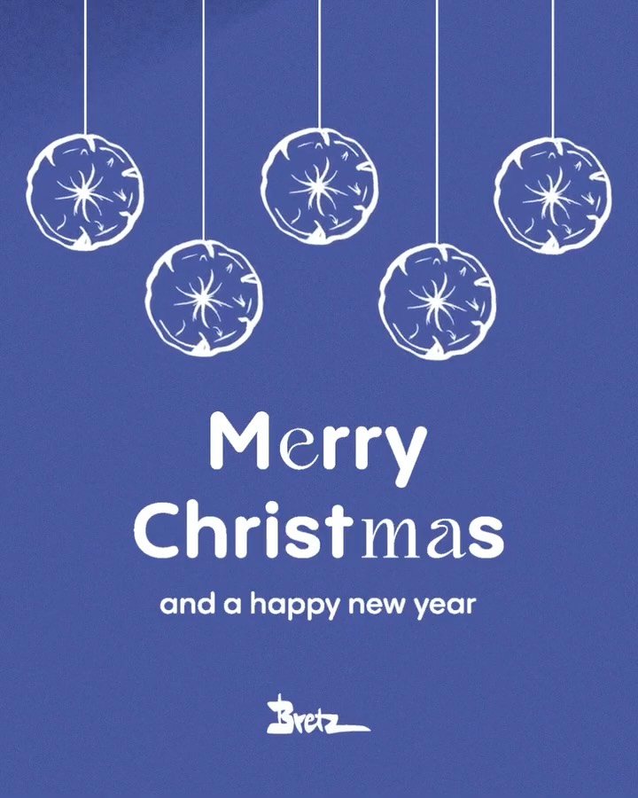 Wir wünschen ein wundervolles Weihnachtsfest, entspannte Feiertage voller besonderer Augenblicke und...