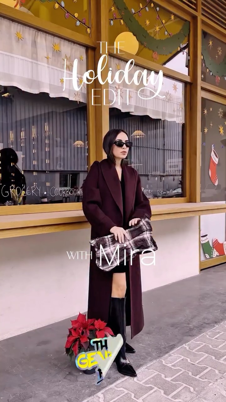  𝐈𝐧 𝐨𝐮𝐫 𝐆𝐞𝐧 𝐙 𝐅𝐥𝐚𝐢𝐫 𝐬𝐞𝐫𝐢𝐞𝐬, 𝐌𝐢𝐫𝐚 𝐢𝐬 𝐚𝐥𝐥 𝐬𝐞𝐭 𝐟𝐨𝐫 𝐭𝐡𝐞 𝐟𝐞𝐬𝐭𝐢𝐯𝐞 𝐬𝐞𝐚𝐬𝐨𝐧!
تكتمل إطلالتها باستخدام بلاش من Saie، وأحمر شفاه من Anastasia Beverly Hills! ما رأيك بإطلالتها؟فيديو: @maxgower
ستايلست@saharwearsrs
الإطلالة:
الفست@andotherstoriesries
المعطف والح@cosstoresstores