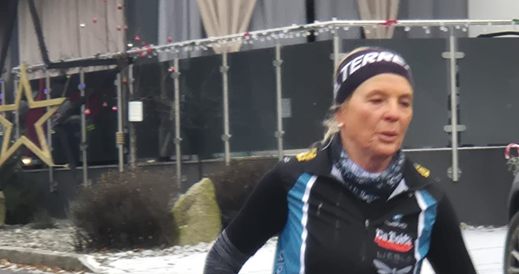Schöner Jahresabschluss 2025
#hometrail-Büscherllauf
#Silvesterlauf Mariaposching
#Silvesterlauf Sandharlanden
#Katys 1. 100MeilenLauf
Bayronman wünscht euch allen ein gutes neues Jahr 2026🍀