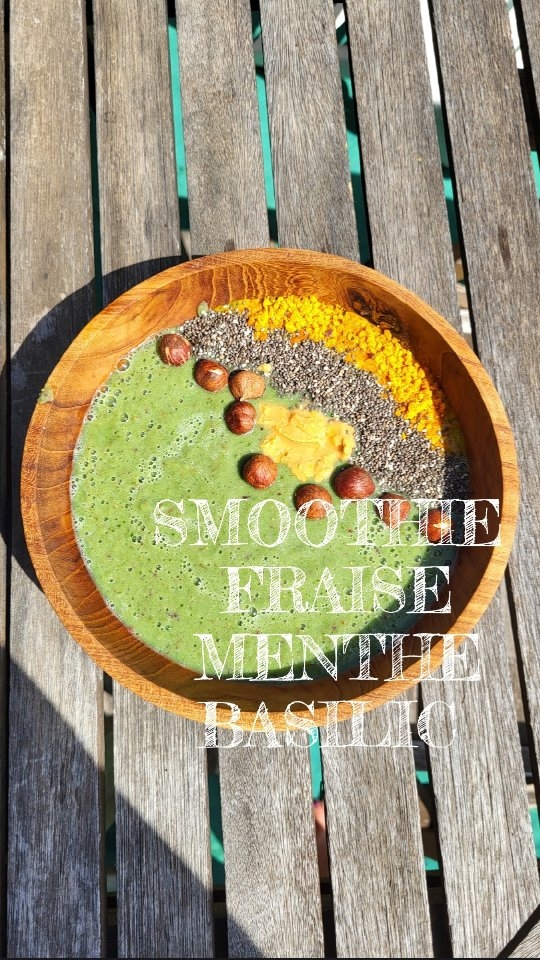 Smoothie all-in-one ?
? banane
? pomme
?Fraise
?Roquette
?Basilic
?Menthe
?Protéines végétales @iswari_france
?Lait végétal
?Beurre de cacahuètes
?Pollen frais de ciste
Graines de chia
Noisettes
#smoothie #fruitlovers #naturopathie #recettesimple #bio #sante #naturopathe
#vitamines #mineraux #proteines #Pollen