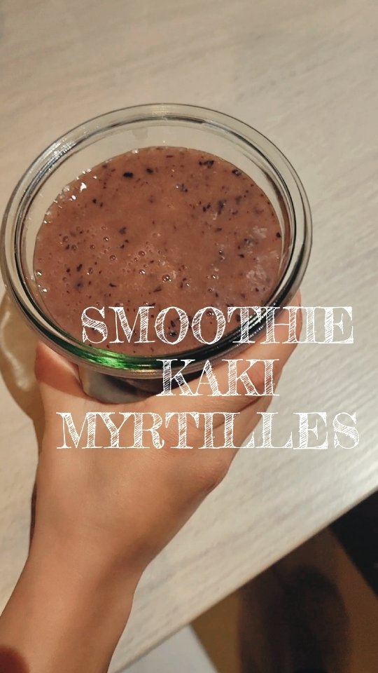 Smoothie rapide et gourmand pour le goûter : les petits naruto peuvent se régaler. Et pour moi, je rajoute les compléments directement dans ma portion une fois servi.
L'ortie est un excellent remineralisant, j'en mets pour tout le monde.
+dattes et peptides de collagène ?
Bon mercredi à vous !
#naturopathie #naturopathe #smoothie #smoothielovers
#kaki #dattes #collagene #ortie #nutrition #sante
