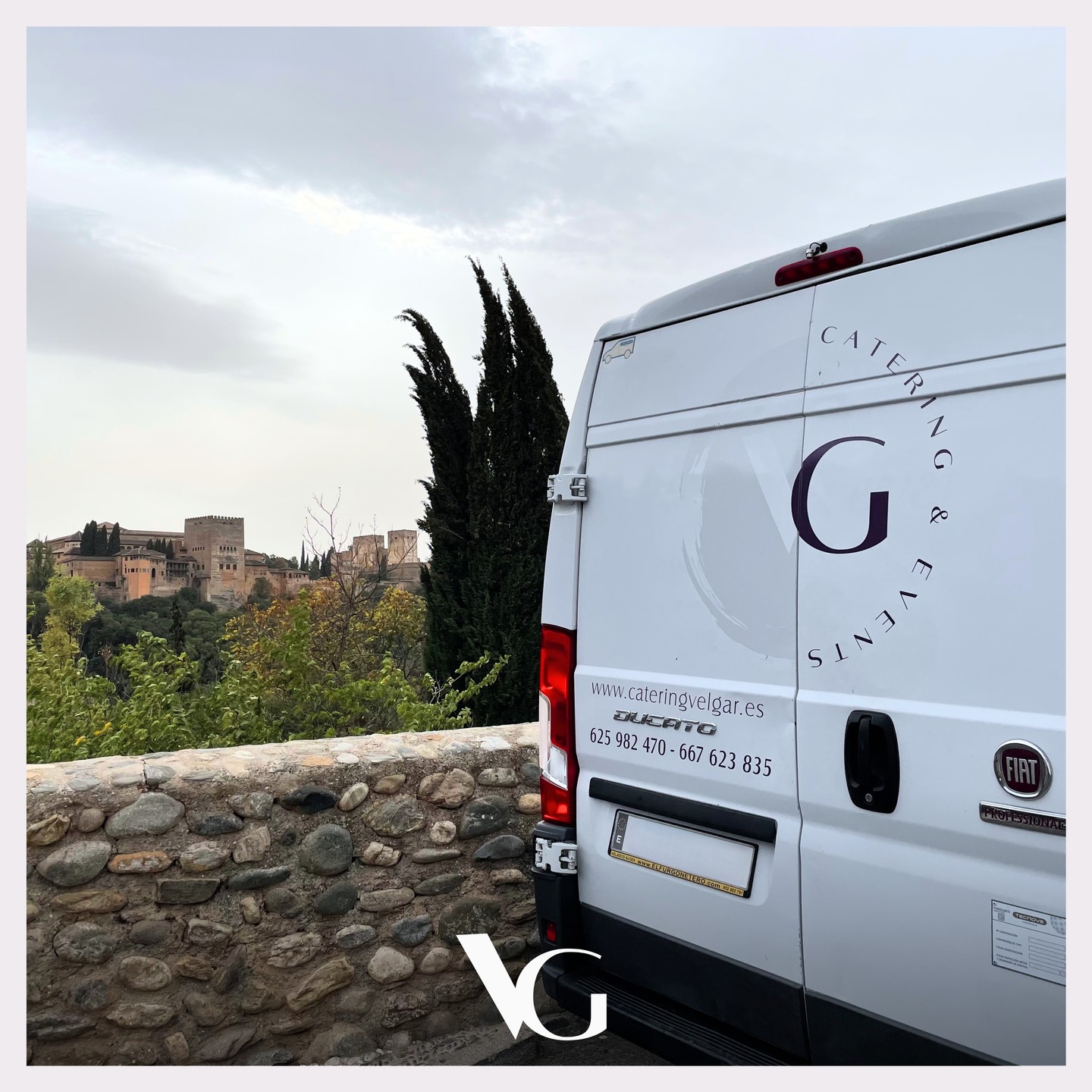 En VELGAR prestamos todos los servicios que cubren tanto grandes eventos como celebraciones más íntimas, poniendo en cada una de ellas toda nuestra experiencia y dedicación.
Amamos lo que hacemos
www.cateringvelgar.es
holavelgar@gmail.com
(+34) 625 982 470
VELGAR Catering & Events ®
© Copyright todos los derechos reservados