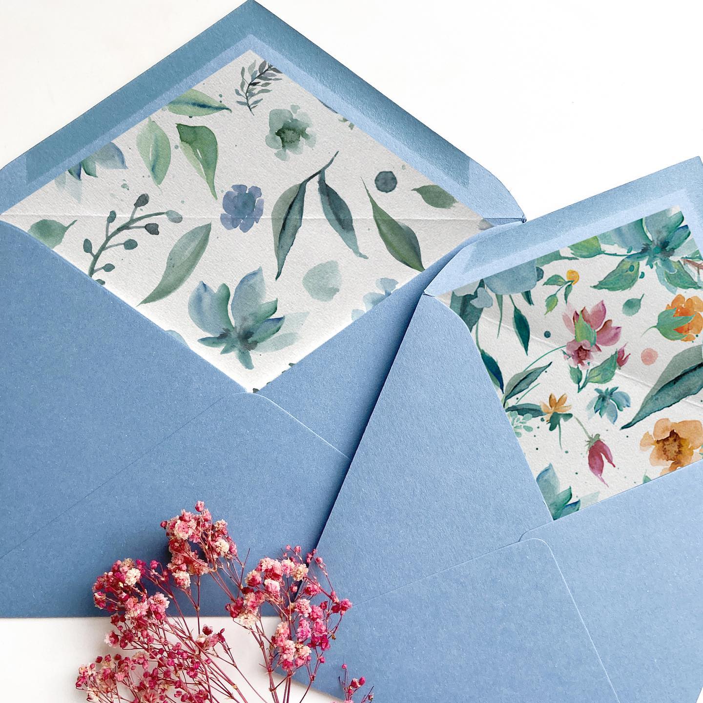 Rustic Cotton Aqua forrado estampado en diferentes medidas ♥️
.
#wedding #bodas #bodas2021 #bodas2022 #sobres #invitacionesdeboda #sobresforrados #sobrespersonalizados #invitaciones #papeleria #bodasconencanto #bodasbonitas #love