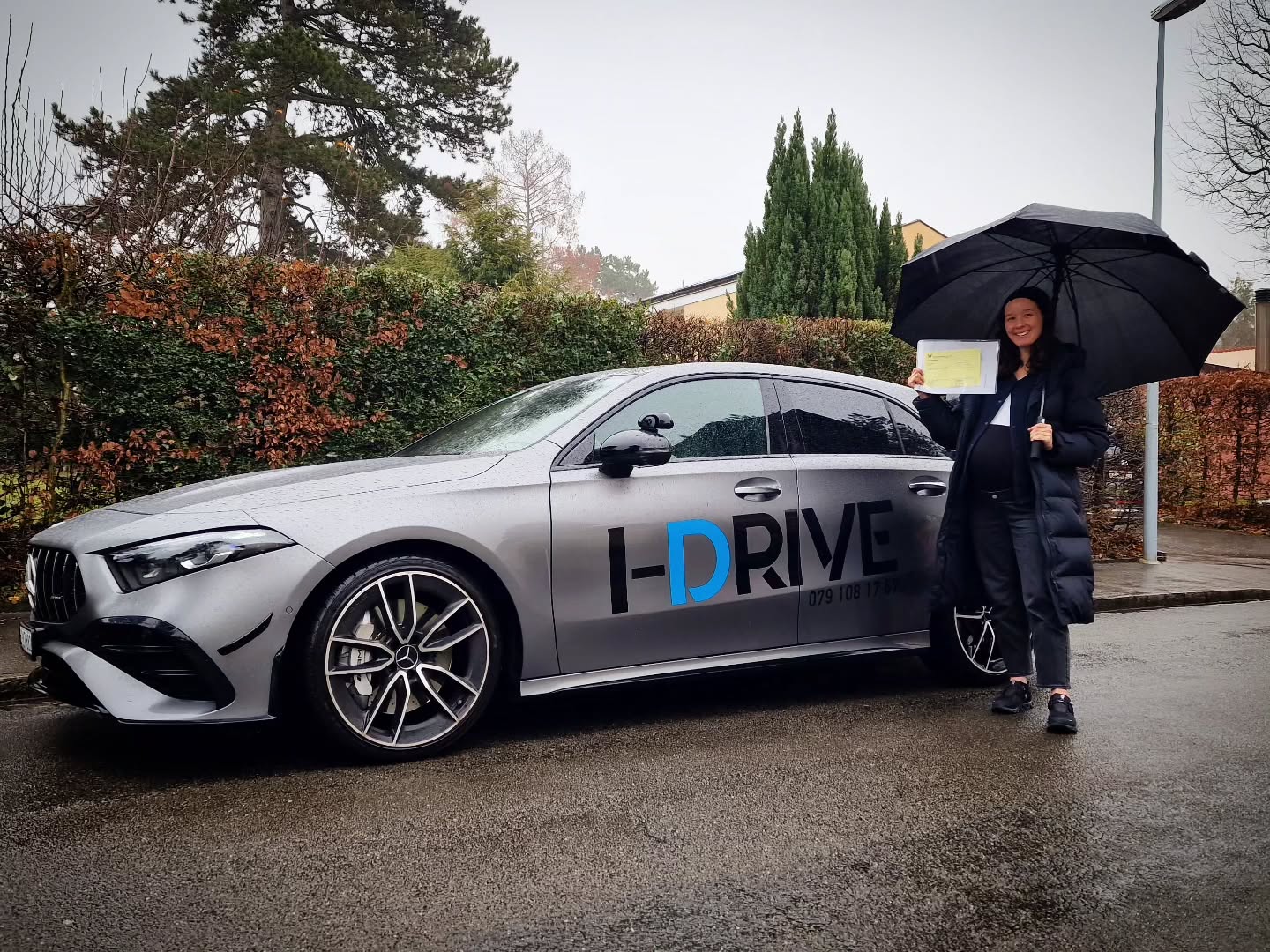Sarah ich gratuliere dir zur bestandenen Führerprüfung ??
Experte: Herr Schneider
Kurzer besuch bei I-Drive Fahrschule und die Prüfung ist mit bravur abgeschlossen. Sensationell ?
Ich wünsche dir allzeit gute Fahrt und
danke dir für das entgegengebrachte Vertrauen an meine Fahrschule. ??
@
#Fahrschule #fahrlehrer #Basel Prüfung #bestanden #positiv auto fahren fahrstunden idrivefahrschulebasel AMG a35amg Fahrlehrer Aargau Baselland Dynamik dynamisch freundlich flexibel Bewertung 0041791081749 0041791081767 Basel, Switzerland führerschein führerscheinbestanden rheinfelden kaiseraugst drivingschool motorfahrzeugprüfstation freiheitsgefühl