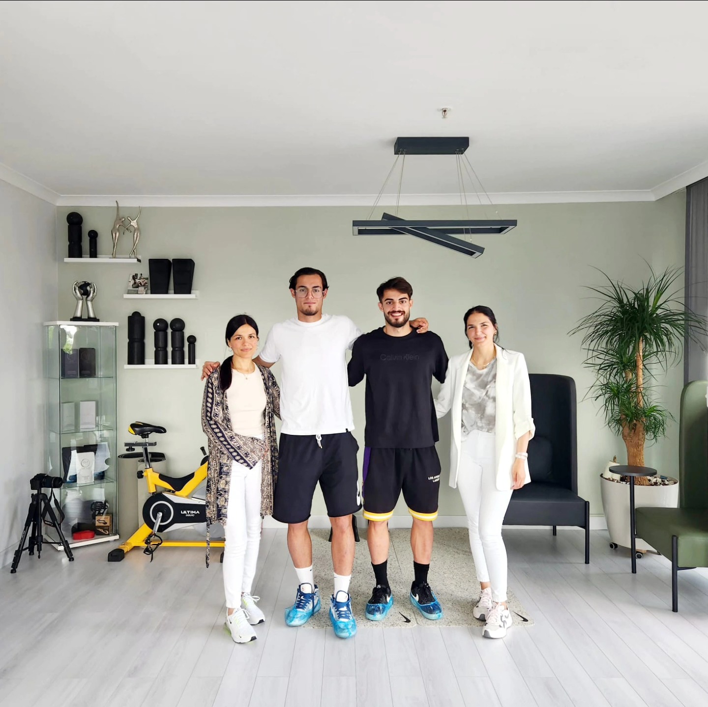 Yeni sezon hazırlıkları başladı ??
@bedirhanaltunbas77 @metehanaltunbass
#nese_meryem #nesemeryem #holisticbent #holisticbentkurkuma #holistichealth #holistic #sağlık #saglikliyasam #bütünselsağlık #holistisch #kaliteliyaşam