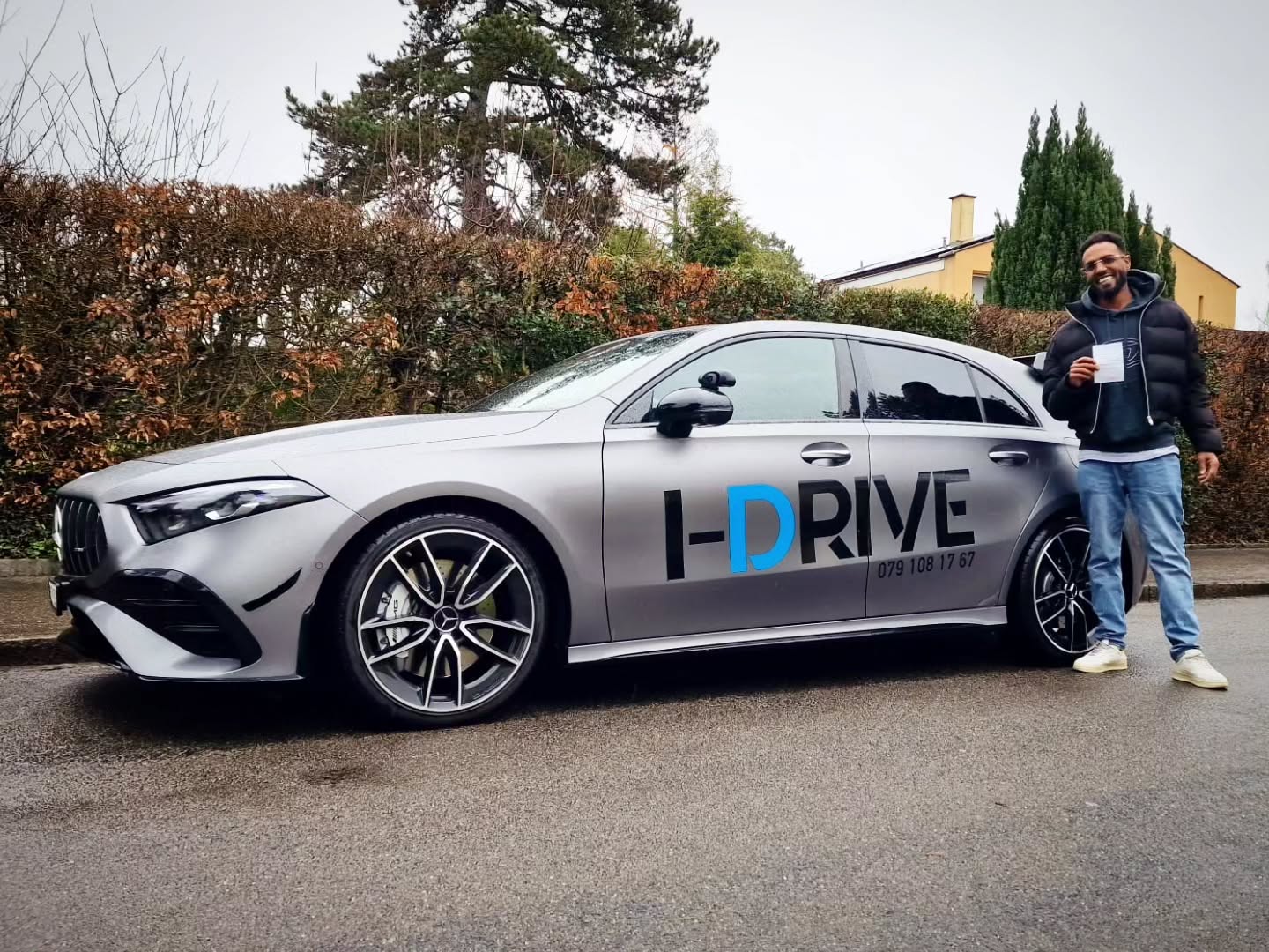 Tes ich gratuliere dir zur bestandenen Führerprüfung ??
Experte: Herr Schneider
Sag niemals nie. Und schon darfst du alleine das Auto fahren. ?
Keine leichte hürde war das für dich, doch am schluss mit bravur bestanden. ?
Ich wünsche dir allzeit gute Fahrt und
danke dir für das entgegengebrachte Vertrauen an meine Fahrschule. ??
@tesstess194
#Fahrschule #fahrlehrer #Basel Prüfung #bestanden #positiv auto fahren fahrstunden idrivefahrschulebasel AMG a35amg Fahrlehrer Aargau Baselland Dynamik dynamisch freundlich flexibel Bewertung 0041791081749 0041791081767 Basel, Switzerland führerschein führerscheinbestanden rheinfelden kaiseraugst drivingschool motorfahrzeugprüfstation freiheitsgefühl