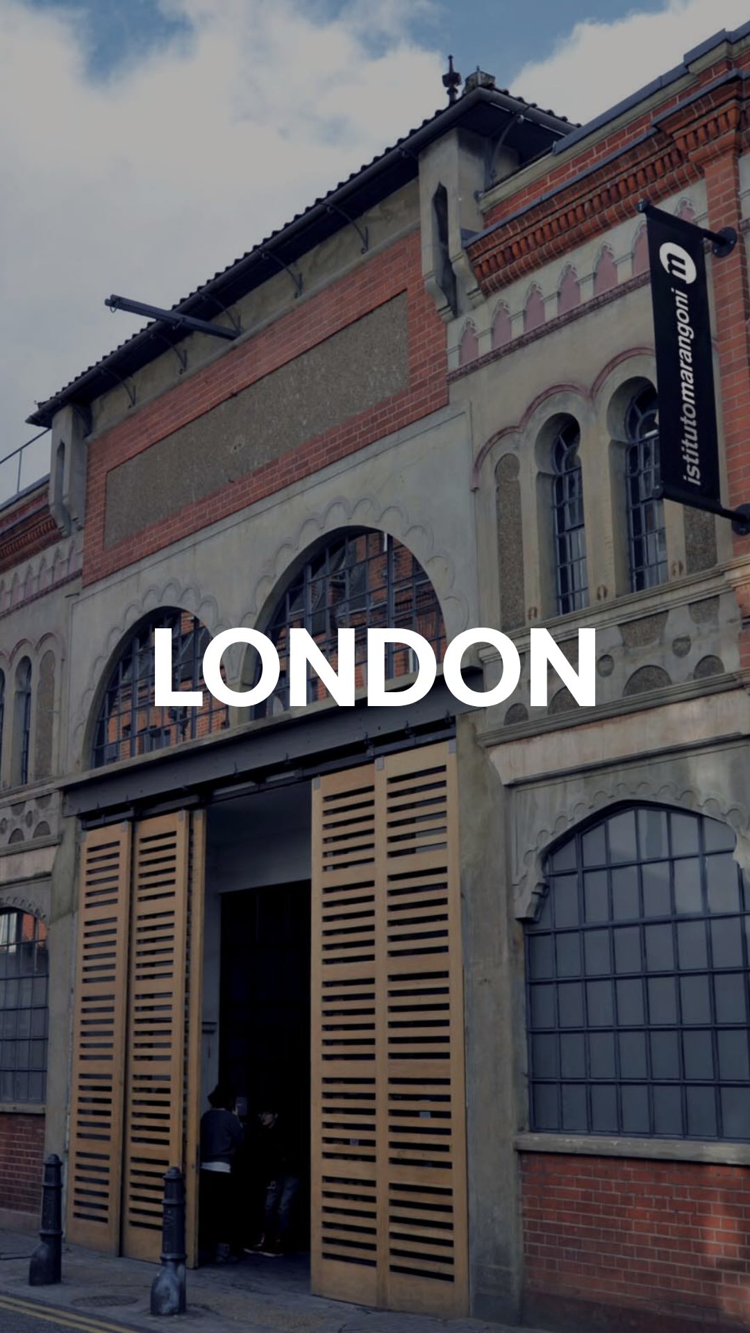 Imagine studying here ❤️🔥
London isn’t just a fashion capital—it’s where culture, media, and business collide. At @istitutomarangoni_london, Berghs Bachelor students dive into Fashion Business, Digital Communication and Media in a city that constantly shapes what’s next ✨
The journey starts in Stockholm with a 15-week term at Berghs, then continues at one of our partner universities around the world. Start at Berghs this fall, and you could find yourself in London as soon as next year.